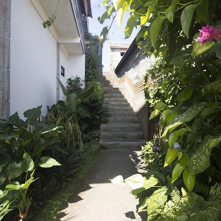 Dangin Mangkalan Homestay Munduk Exteriér fotografie